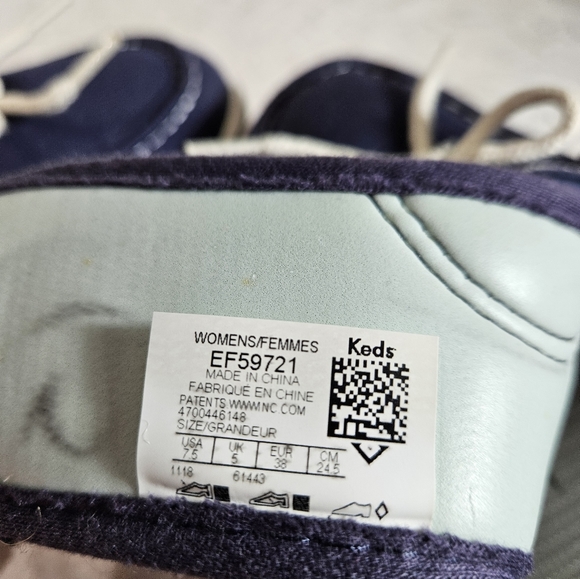 Grasshoppers Navy Blue Loafers - Picture 8 of 9